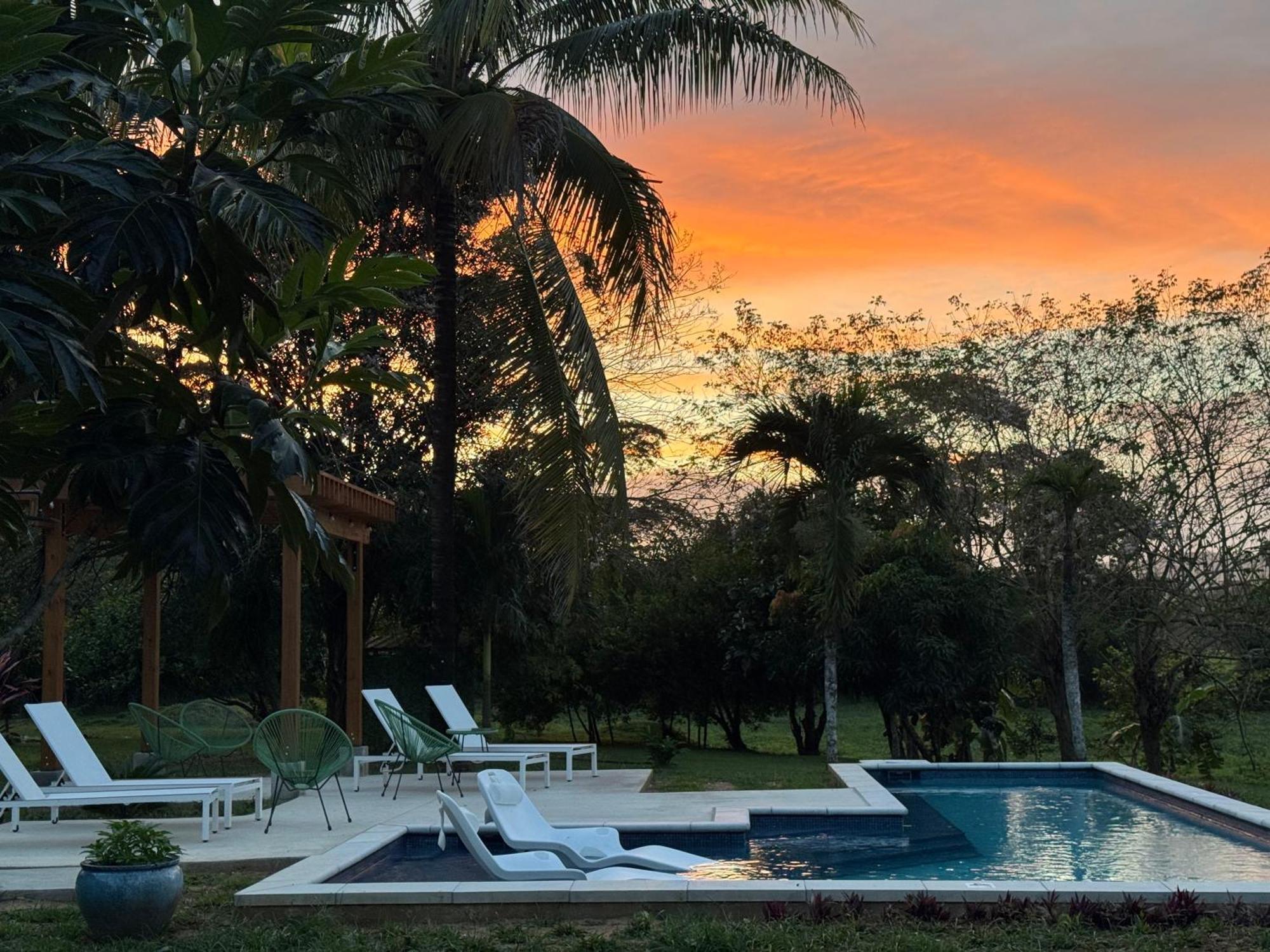 Yumas Riverfront Lodge San Ignacio Dış mekan fotoğraf